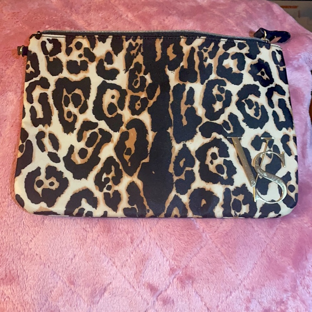 VS clutch bag
